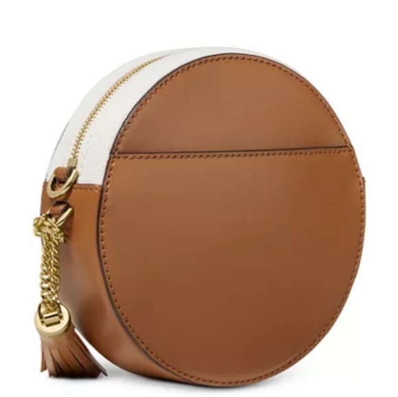 Michael Kors

Colorblock Canteen Bag - Picture 2 of 4